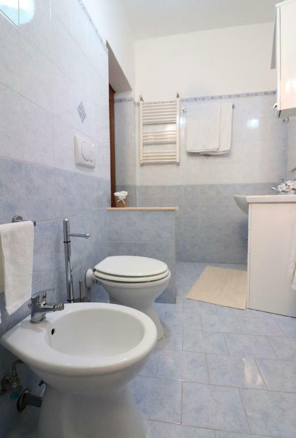 La Rosa Del Sud - De Vivo Realty Sorrento Apartment Bagian luar foto